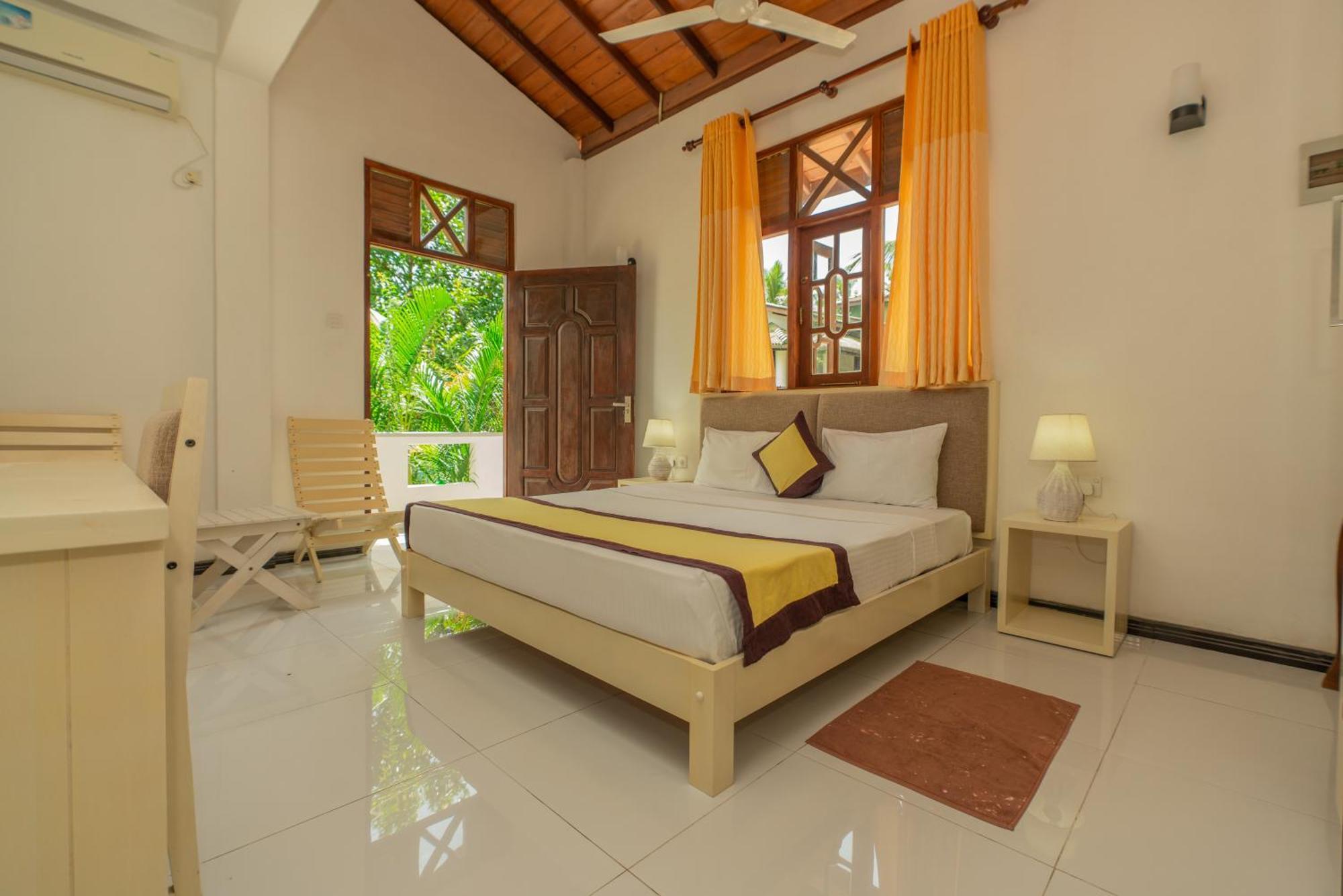 Hotel The Calm Of8 Unawatuna Exterior foto