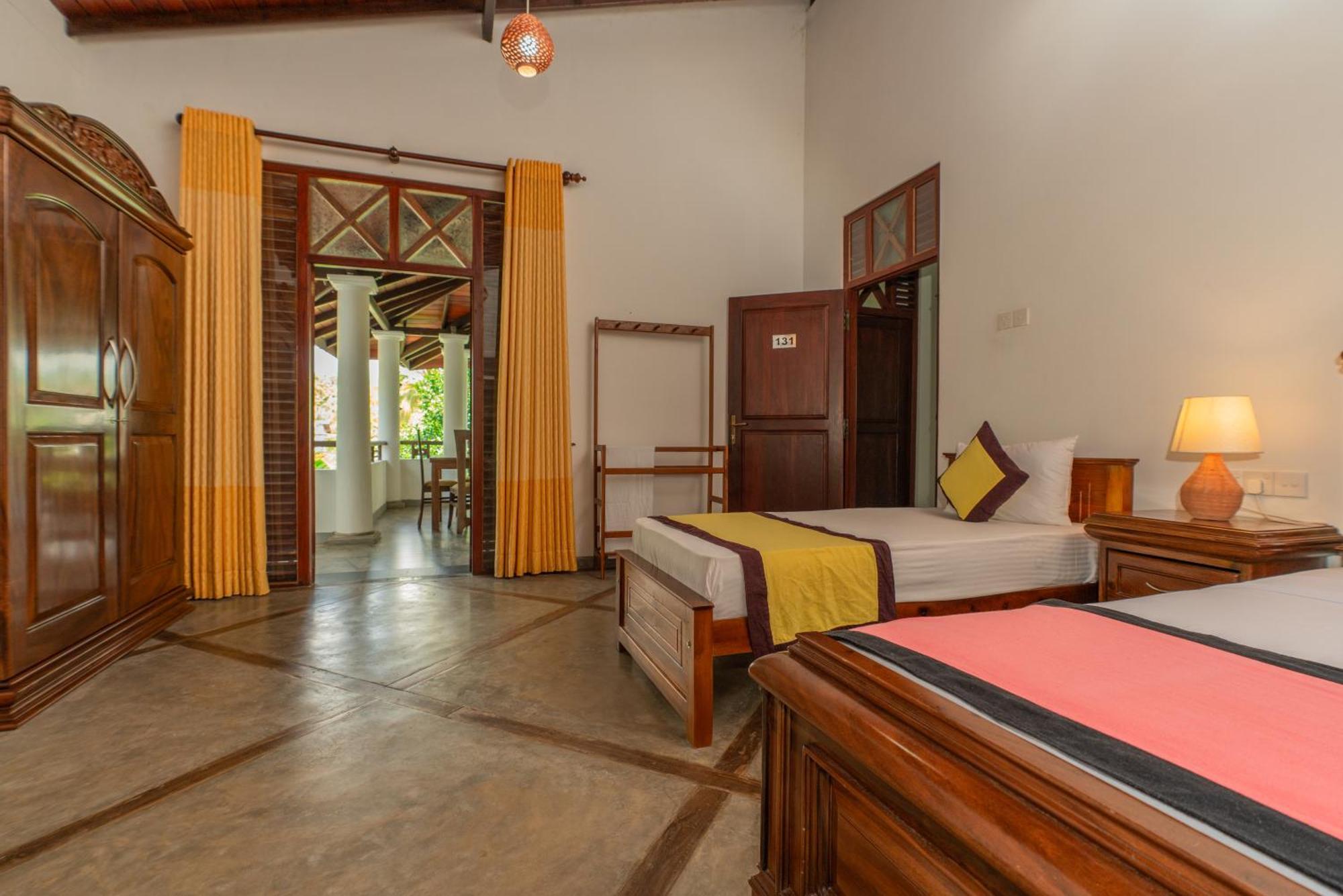 Hotel The Calm Of8 Unawatuna Exterior foto